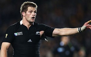 Six Players Who Played Through Horrific Injuries