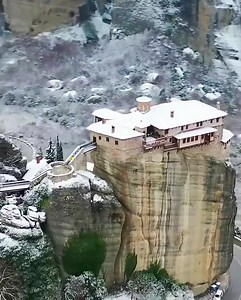 72K views · 5.4K reactions | Meteora, the miracle of nature! video by @kafetsis.a.fotis #travel #wonderful_places #earth_deluxe #discover_greece #exquisite_greece #travel_greece #meteora #kings_greece #loves_greece | Amazing photos in Greece | Facebook