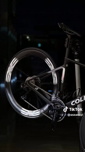 Exploring Colnago Road Bikes for Cycling Enthusiasts