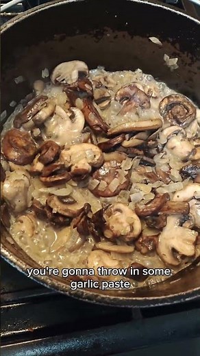 The Best Creamy Mushroom Soup (Simple Homemade Recipe)