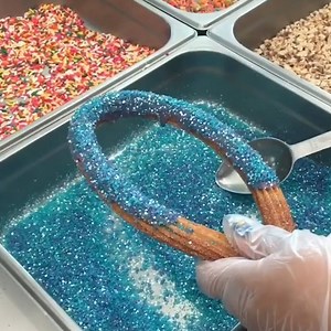 These churros are making a real splash! | Twisted Explore