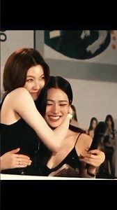 LINGORM CH3 CALENDAR SIGN #linglingkwong #ormkornnaphat #gl #lingorm