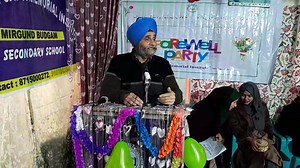 3 comments | ANNUAL DAY FUNCTION AT AGA SYED ALI SAFVI MEMORIAL INSTITUTE MIRGUND BUDGAM. THE PURPOSE OF THE FUNCTION IS TO ENCOURAGE THE STUDENTS TO PARTICIPATE IN DIFFERENT KINDS OF ACTIVITIES AND MAKE ACTIVE REFLECTORS. | Azaan e Kashmir | Facebook