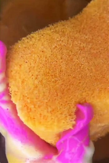 Ahh #asmr #cleantok #spongesqueezing #spongesqueezingasmr #spongetok