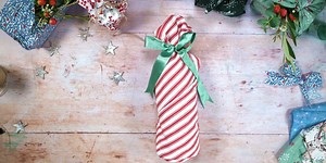 This is the easiest way to wrap a bottle of wine