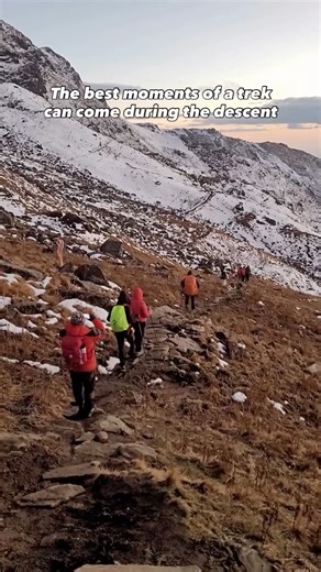 Diptarka on Instagram: "Trekking down from Khayer Khola Valley to Khopra Danda, surrounded by a breathtaking sea of clouds above Mt Dhaulagiri(8167m) - the seventh highest mountain in the world. Khopra Ridge Trek Nepal 🇳🇵 October 2023"