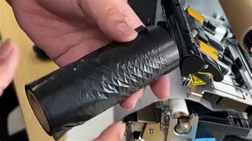 斑马工业级打印机 精准打印 高效工作 (671)