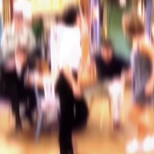 ꜱɪᴍᴘʟʏᴏʙꜱᴇꜱꜱᴇᴅᴡꜰʀɪᴇɴᴅꜱ op TikTok