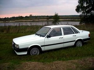 Audi 80 b2 restoration / Восстановление Ауди 80 б2.mp4