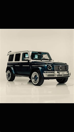 G-Class 500 (Carlex Vintage) The G-Class 500 doesn’t follow eras. It survives them. 🧱⏳ Same box. Same stance. Same authority. Because when something is built right, you don’t redesign it — you respect it. ♟️👑 Carlex didn’t make it louder. They made it timeless. 🎩💎 This isn’t about horsepower. It’s about position, restraint, and longevity. 📈🏛️ If you understand why the G 500 still commands the room, you already think in decades. — Mad Money #G500 🧱 #GClass500 #CarlexVintage 🎩 #TimelessAut