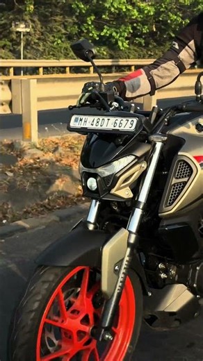 Yamaha FZ Rave Seating Comfort Test | Riding Position Explained | BikeWale Shorts