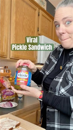 My Grandpas Viral Pickle Sandwich #weirdfoodcombo #pickles #picklesandwich #viralfood #foodshorts