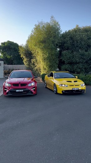 HSV GTS R vs HSV GTO MONARO ❤️💛 #gtsr #holdencommodore #holden #hsv #carlover #carsoftiktok #viral #fyp #carporn