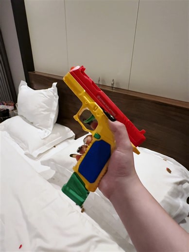 Made for Real Players What’s missing in your backyard? Adventure and challenge! Toy guns offer safe, exciting combat experiences blending tech and realism. From precision shooting to scenario games, redefine how men socialize and unwind.#Toy #tiktoktoys #Fun #edc #fpy