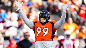 Later than most but just in time, DeShawn Williams hits his stride