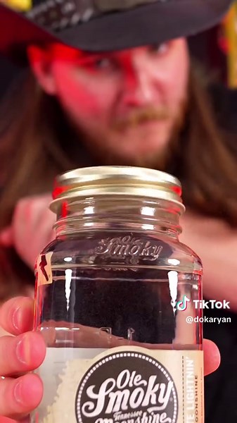 Exploring $25 Ole Smoky Moonshine: A Unique Experience