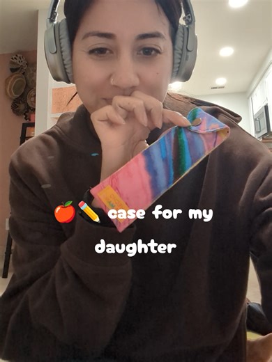 Crea un estuche para el Apple Pencil de tu hija