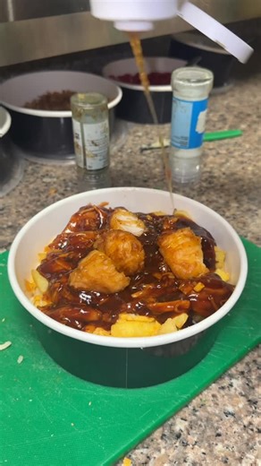 Spuddies Saltcoats on Instagram: "Let’s make Korean Sticky BBQ Chicken Loaded Fries 🍟 All the flavours you love from our Loaded Legends Spuds, just loaded onto fries. Just swap the spud for fries! 🍟 Hot, crispy fries 🧂 Seasoned with salt & pepper 🧀 Loaded with lots of cheese 🍗 Korean-style sticky BBQ chicken 🍗 Crispy chicken bites for extra crunch 🍯 Drizzled with hot honey 🌱 Finished with fresh spring onions Try yours today… what are you waiting for? #spuddiessaltcoats #koreanbbqchicken 