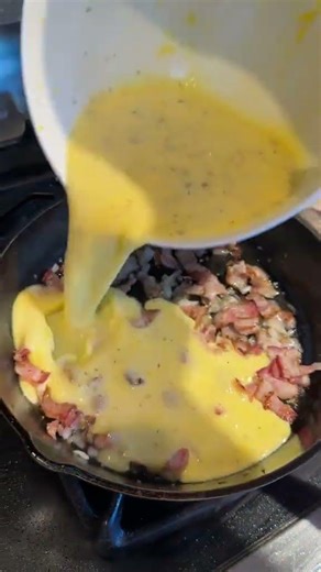 Frittata is a wonderful breakfast, full of protein and... #Shorts #myeverydayordinarylife