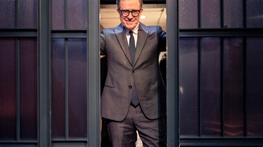 Stephen Colbert Says CBS Bowed to FCC Pressure, Dropped Interview With Democrat