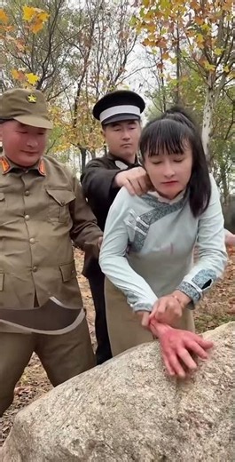 Unveiling the "execution" scenes in movies and TV dramas—the props are incredibly hardcore! #funny