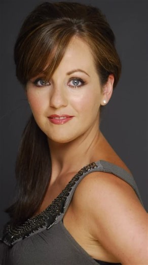 Tv9090 on Instagram: "The Angelic Voice That Disappeared…”— Lisa Kelly” ✨ MusicLegends, #IrishSinger Few voices feel like home… and Lisa Kelly’s is one of them. From her unforgettable journey with Celtic Woman to her soul-touching solo performances, Lisa’s songs continue to inspire millions around the world. Whether it’s ‘Caledonia,’ ‘The Voice,’ ‘May It Be,’ or her magical live performances, Lisa’s pure Irish vocals remain timeless. Her music doesn’t just entertain — it transports you. If you l