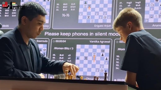 Wesley So is playing some amazing chess in Kolkata - with 7 more Blitz games to go, he has taken a full-point lead with 9/11 points at Tata Steel Chess India Blitz 2026! Here are the final moments of him beating Volodar Murzin in Round 11. | ChessBase India