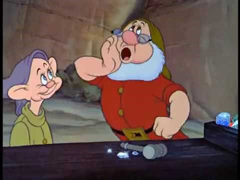 Schneewittchen und die sieben Zwerge "Heiho" | Disney Song