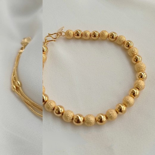 Lace of Luxury: Gold-Plated Floral Bangle | LeisFita