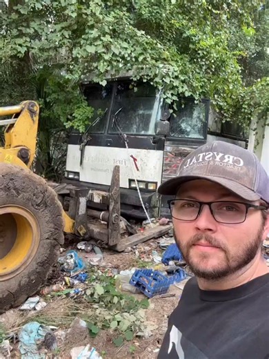 Exploring Squatter Heaven: The Ultimate Junkyard Tour