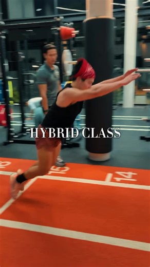 Replay Human Performance Center on Instagram: "REPLAY HYBRID CLASS | Promotion เตรียมความพร้อมสำหรับการแข่งขัน | Small group. High output. Real performance. 🗓 ทุกวันเสาร์ ⏰ 18:00–19:00 📍 Replay Performance Center ⚠️ จำกัดเพียง 3 ที่นั่ง ตลอดเดือนมกราคม 📩 DM เพื่อจองที่นั่ง คลาสกลุ่มเล็ก โค้ชดูแลใกล้ชิด สำหรับคนที่อยากเตรียมความพร้อมสำหรับการแข่งขัน #replayperformance #hybrid #performancetraining #promotion"