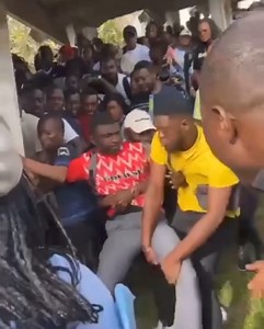 Canada!! Canada!! Des milliers de continentais se bousculant pour le test de français qui leur donnera le précieux sésame pour le Canada. Le continent arrive. PS : Bonjour Seraphine Koah, appelle Fabrice et faites la paix, bcp de bisous à ton homme, love you 😘 | KongossBar VIP Authentique