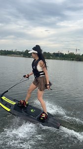 4.5M views · 55K reactions | RUSH WAVE ,Gasoline-powered surfboard, floating on the water #rushwave #Surfing #surfboard #gasolinesurfboard | RUSH WAVE | Facebook