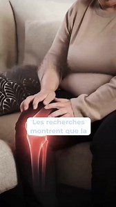 Combattez la douleur sans pilules. ✅ 100% naturel ✅ Soulagement sans effort ✅ Agit rapidement La NOUVELLE genouillère Revixx en Bambou : le soulagement qui fonctionne pour vrai. 1. Reste au Sec Le bambou évacue 4X plus d'humidité que le coton. Fini la sensation désagréable du néoprène qui fait transpirer. Vous restez confortable, même la nuit. 2. Température Parfaite Il vous garde au chaud quand il fait froid et au frais quand il fait chaud. 3. Naturellement Hypoallergénique La fibre de bambou a