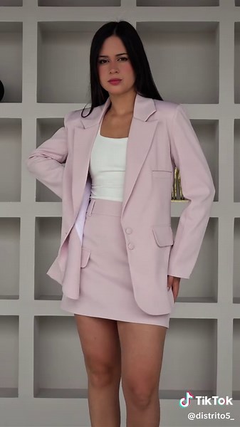 La Elegancia Versátil y Cómoda en el Distrito 5