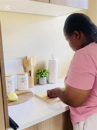 iamjessica_thene (@iamjessica_thene)’s videos with original sound - B. Thompson