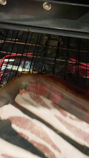 My son made a chicken bacon ranch pizza!! #easycooking #easyrecipes #pizzatime #pizzanight #pizzarecipe #quickmeals | Vanity Lockhart Askew