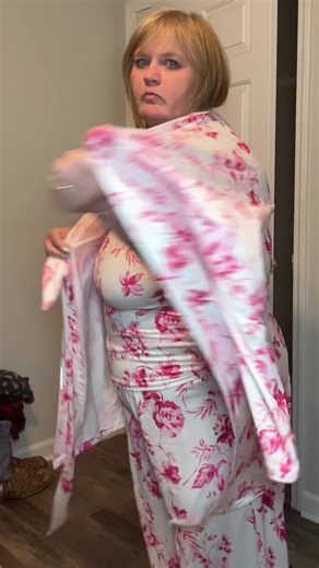 This 3 pc. floral pajama set is giving cozy elegance ✨ Lightweight, flowy, and so comfortable — plus it comes with a matching robe! Perfect for relaxing at home and feeling put together without trying too hard. #CozyAtHome #LoungewearLove #PlusSizeStyle #SleepwearSet #FloralPajamas