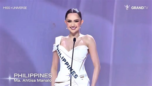 THE ICONIC "MA. AHTISA MANALO" INTRO IS BACK! 🇵🇭 Miss Universe Philippines 2025 Ahtisa Manalo thrilled pageant fans as she brought back her iconic introduction, “Ma. Ahtisa Manalo, Philippines!” during The Universe Ceremony tonight, Nov. 5, 2025. COURTESY: Miss Universe Philippines/Facebook | GMA News