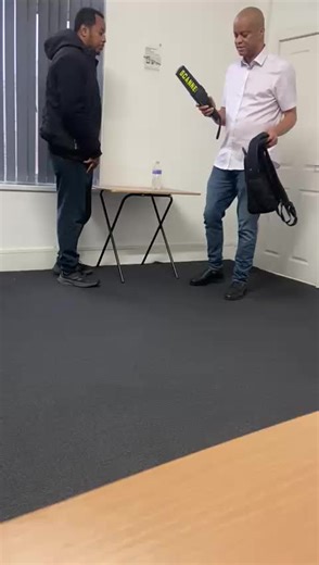 🎓 SIA Door Supervisor Training – Febuary 2026 📅 Dates: 9th to 15th March 2026 🕘 Time: 9:00 AM To 6PM 📍 Location: Onsec FM Ltd, 105 Market Street, Farnworth, Bolton, BL4 7NS 💷 Course Fee: £320 💰 Deposit: £100 to secure your place What You’ll Learn Emergency First Aid at Work Principles of Working in the Private Security Industry Principles of Working as a Door Supervisor Application of Conflict Management Application of Physical Intervention (Last Resort) Why Train with Onsec FM Ltd? ✅ Expe