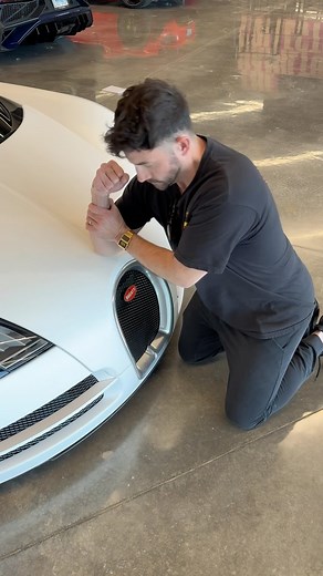 1.1M views · 22K reactions | They call him the Caropractor ‍ #bugatti #veyron #chiropractor #asmr | The_Hamilton_Collection | Facebook