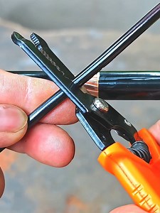11K views · 63 reactions | How To Twist Electrical Wires That Are Not The Same Size !!! #fbreelsfypシ゚viralシ #reelsvideoシ #fbreelsfypシ゚ #fbreels #fb #shorts #short #fblifestyle #fbreelsfypシ゚viralfbreelsfypシ゚viral #shortreel | Wood Arts & DIY MD | Facebook