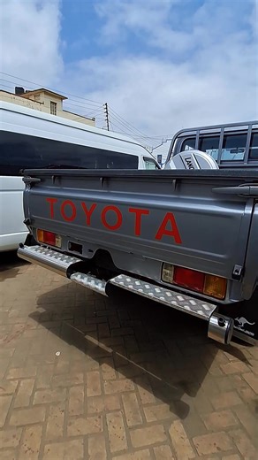 2019 Toyota Land Cruiser: Diesel Turbo Engine Review