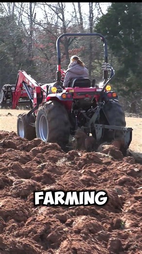 Why Do Farmers Plow 2 Feet Deep🤯 #shorts #why #farmer #deep #machine #facts