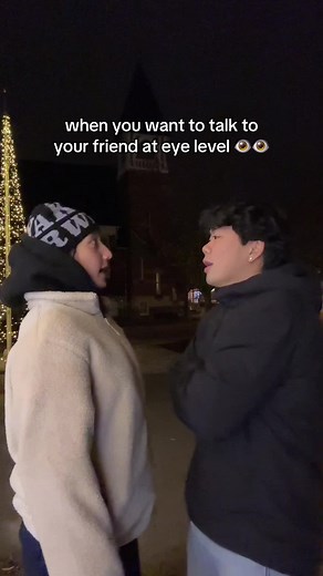 Mastering Eye Contact for Better Conversations