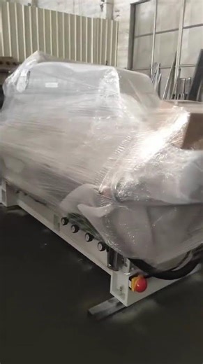 Can a Glass Edging Machine be used for both thick and thin glass?