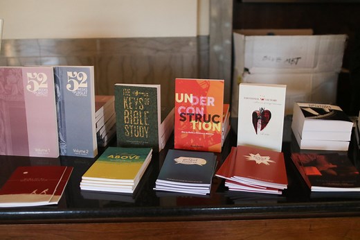 Living Faith Books — Living Faith Bible Institute