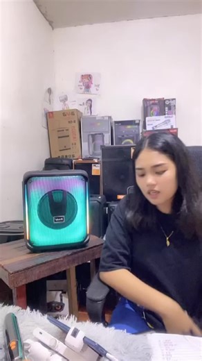 Sound Bsss Brodu Speaker BTS-1783 Dynamic Subwoofer Speaker With Wireless Mic Audio Karaoke Radio Wired Charging Sd Usb Guitar Cable Rechargeable Smartphone Chargeable Socket