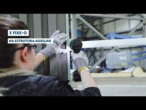 Instalação dos painéis Concept Wall - Benchmark by Kingspan Isoeste