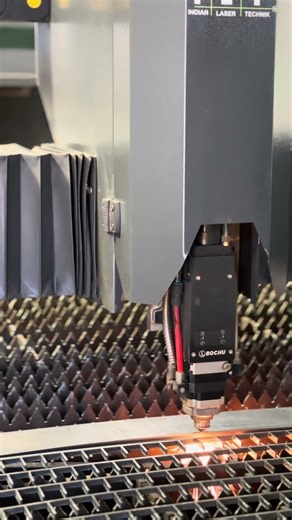 Industrial Fiber Laser Cutting Machine | Smooth & Accurate Metal Cutting #fiberlaser